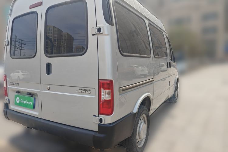 Used JMC Transit 2019 2.8T Commercial Version Short Wheelbase Mid-Roof 6-Seater China VI JX493
