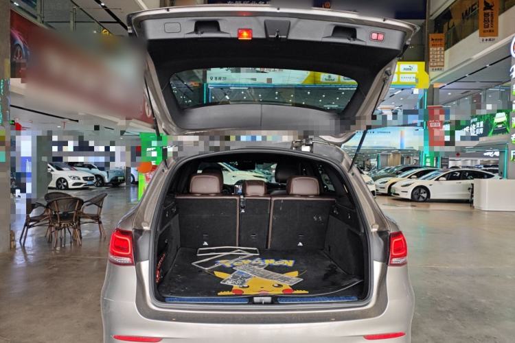 Used Mercedes-Benz GLC 2020 GLC 300 L 4MATIC Dynamic Edition Trunk