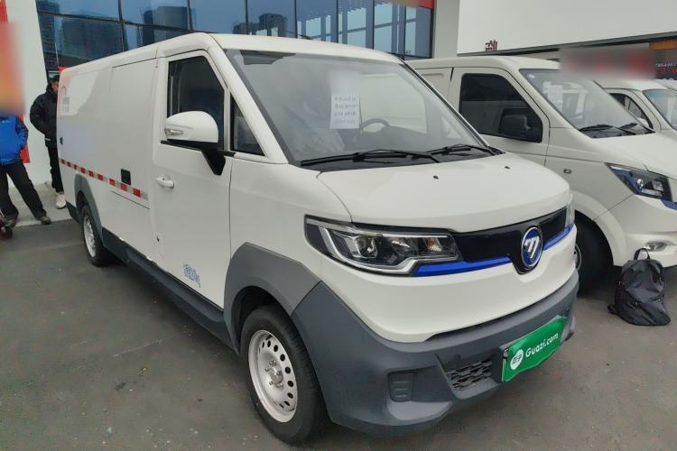 Used Foton Intelligent Blue Elf E7 2024 Facelifted All-Electric Van Flat Roof 2 Seats Evey Lithium Energy 41.86 kWh
