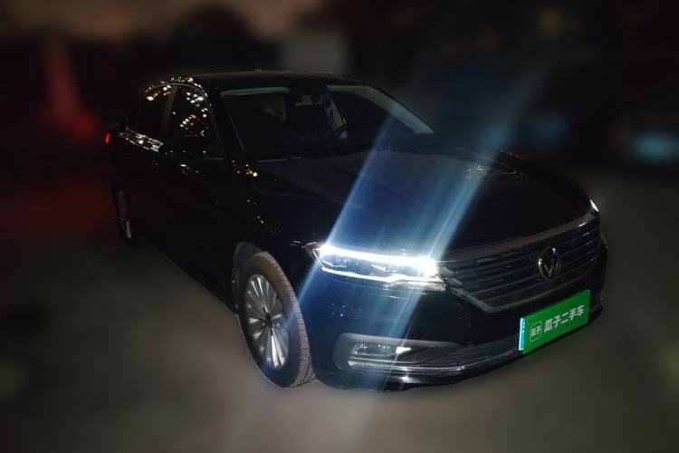 Used Volkswagen Lavida 2021 280TSI DSG Comfort Edition Front Right 45 Deg