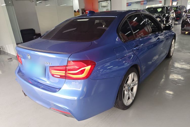 Used BMW 3 Series 2018 320i M Sport Package Rear Right 45 Deg