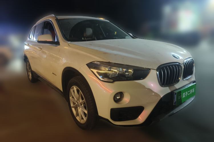 Used BMW X1 2018 sDrive18Li Fashion Model Front Right 45 Deg