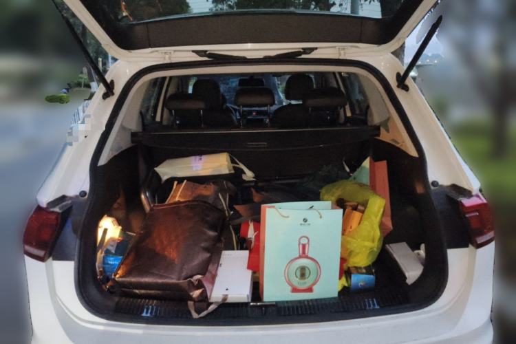 Used Volkswagen Tiguan L 2018 330TSI Automatic Two-Wheel Drive Luxury Edition Trunk