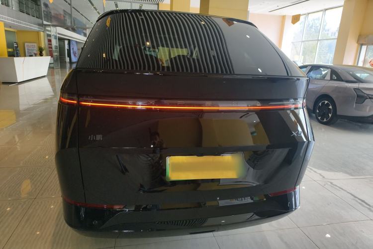 Used XPeng X9 2025 740 Ultra-Long Range Max
