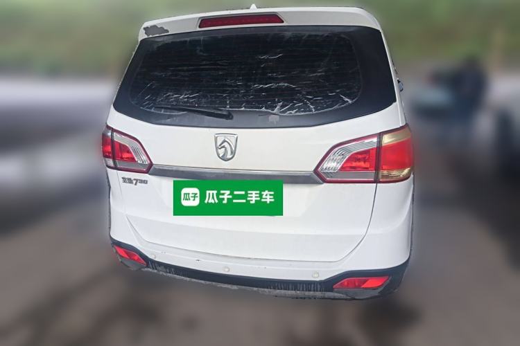 Used Baojun 730 2014 1.5L Manual Luxury Navigation ESP Version 7 Seats
