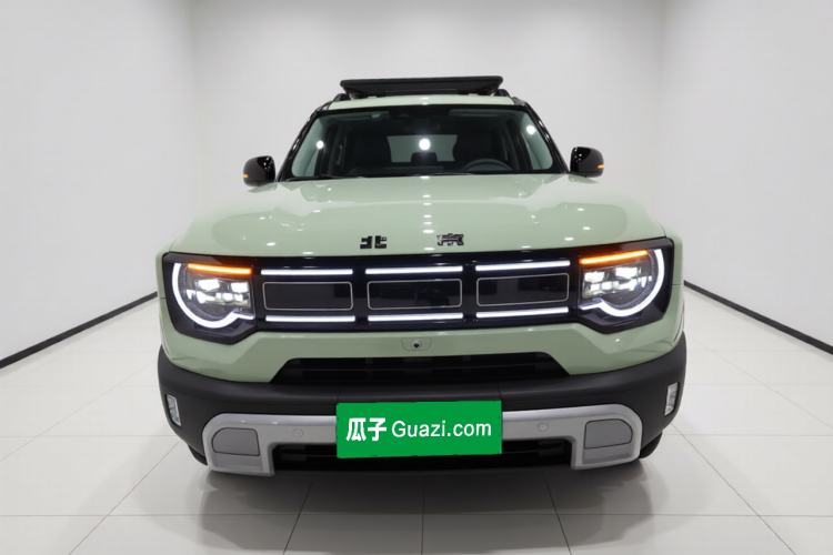 Used BAIC Off-Road BJ30 2024 1.5T Magic Electric Drive Advanced Version Front