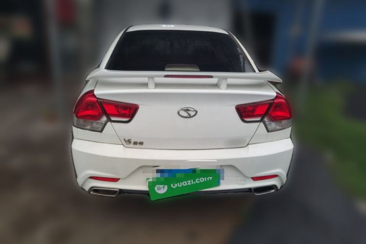 Used Soueast V3 Lingyue 2014 1.5L Manual Entry-Level Version Rear