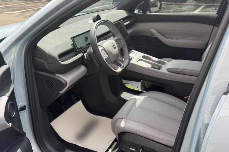 Used Nio EC6 2024 75 kWh