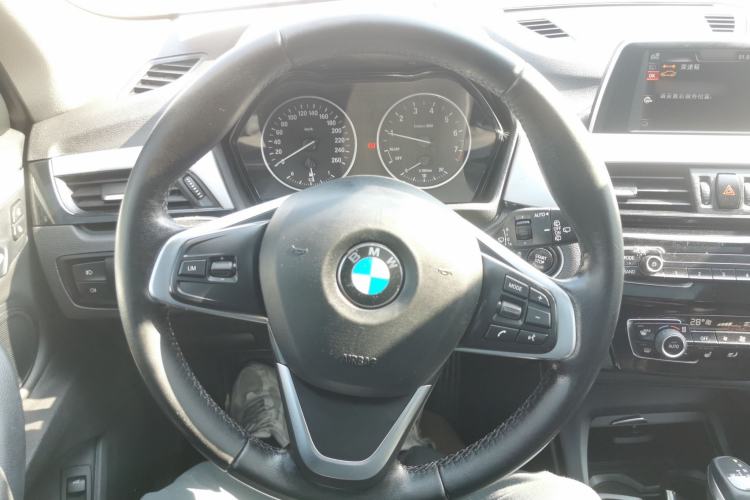 Used BMW X1 2016 sDrive18Li Premium Edition
