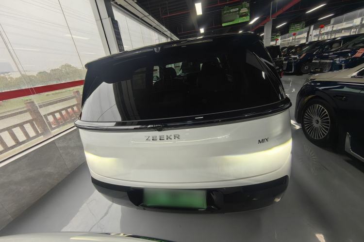 Used Zeekr MIX 2025 Intelligent Driving Version
