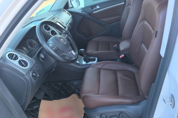 Used Volkswagen Tiguan 2015 1.8TSI Automatic Two-Wheel Drive Luxury Model Interior 4