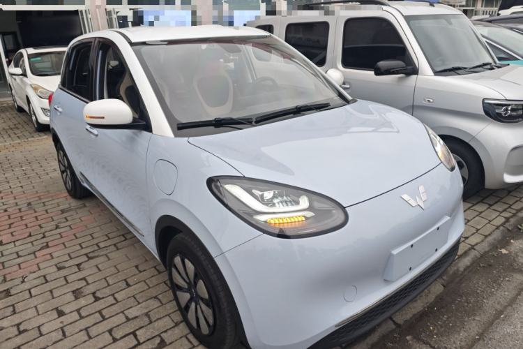 Used Wuling Bingo 2023 410 km Lingxi Deluxe Edition
