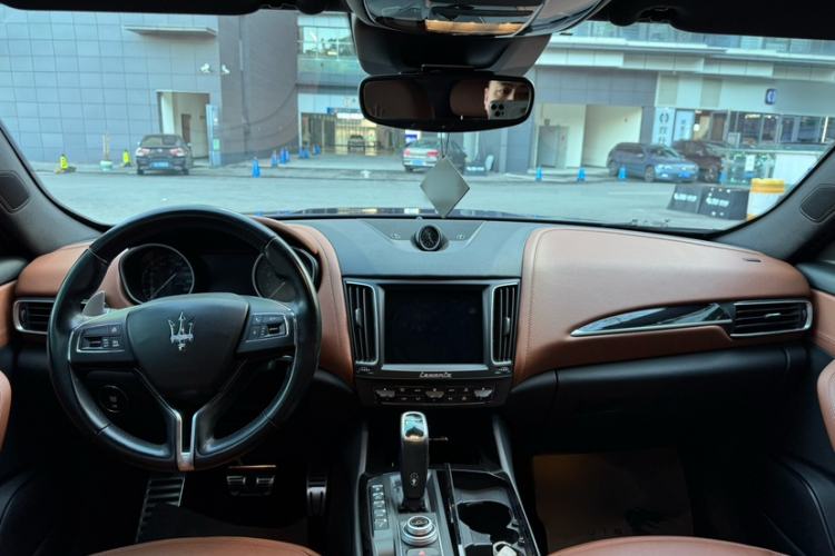 Used Maserati Levante 2019 3.0T Standard Version China VI
