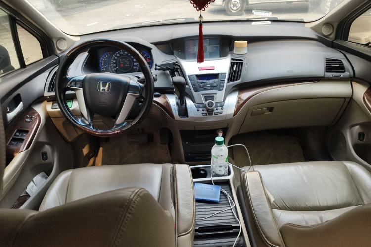 Used Honda Odyssey 2013 2.4L Elite Edition Center Console