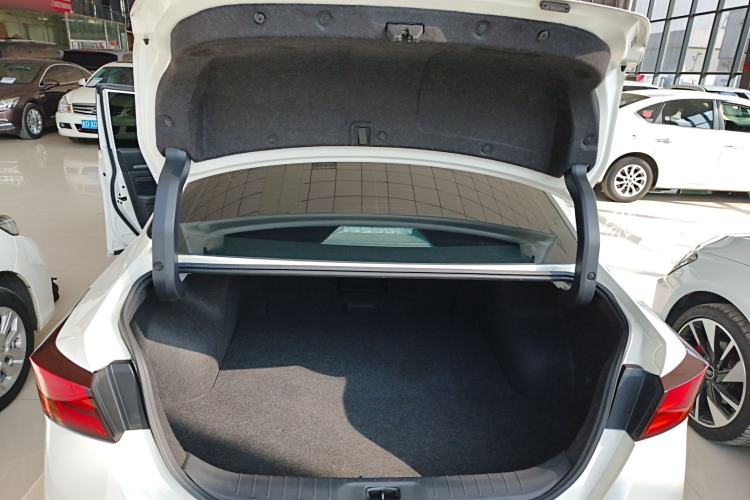 Used Nissan Teana 2021 2.0L XL Comfort Edition
