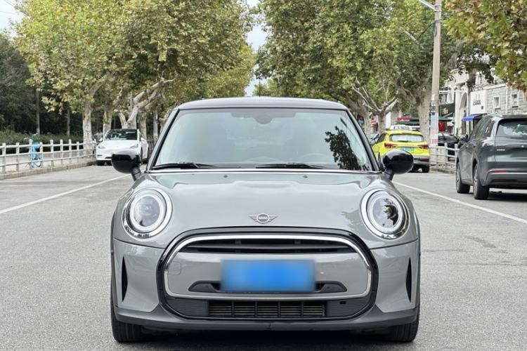 Used MINI MINI 2022 1.5T COOPER Classic Edition
