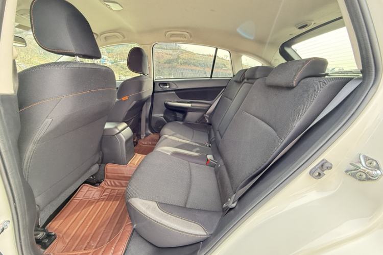 Used Subaru XV 2016 2.0i Ambition Edition
