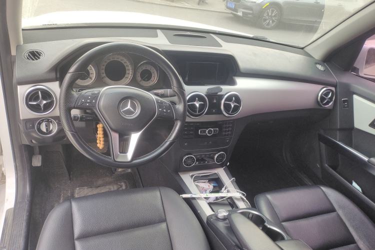 Used Mercedes-Benz GLK-Class 2013 GLK 300 4MATIC Dynamic Sunroof Model
