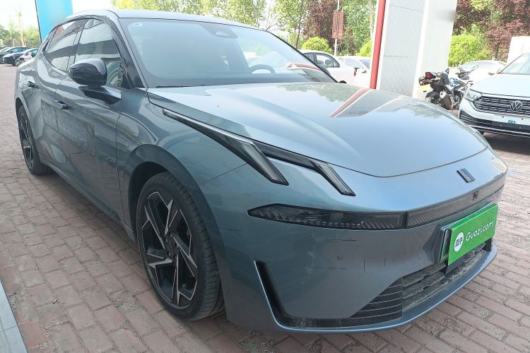 Used Lynk & Co 07 2024 EM-P 126 Long-Range Ultra Exterior 1