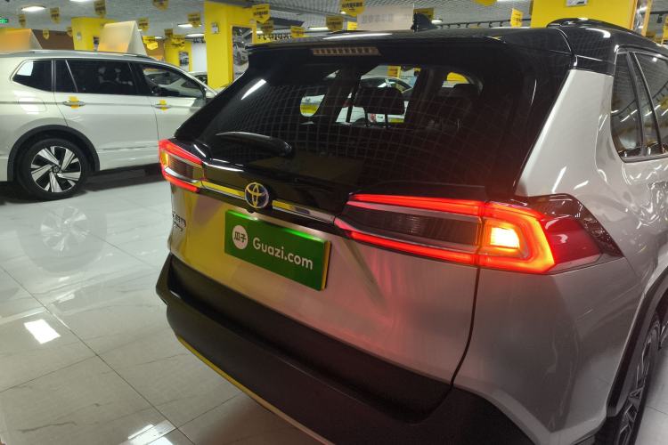 Used Toyota Wildlander 2023 Dual-Motor 2.5L E-CVT Four-Wheel Drive Prestige Edition