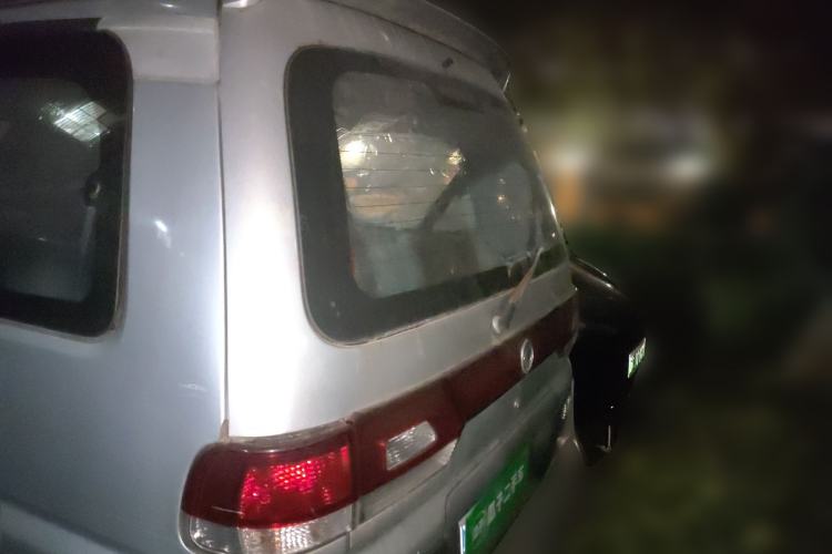 Used FORTHING Lingzhi 2012 M5 Q3 2.0L Short-Wheelbase Standard Edition
