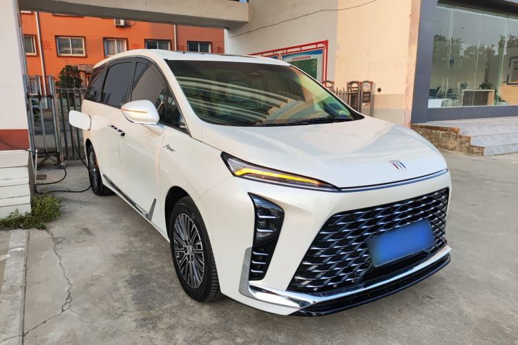 Used Buick GL8 New Energy 2024 Lu Zun Luxury Edition 7-Seater
