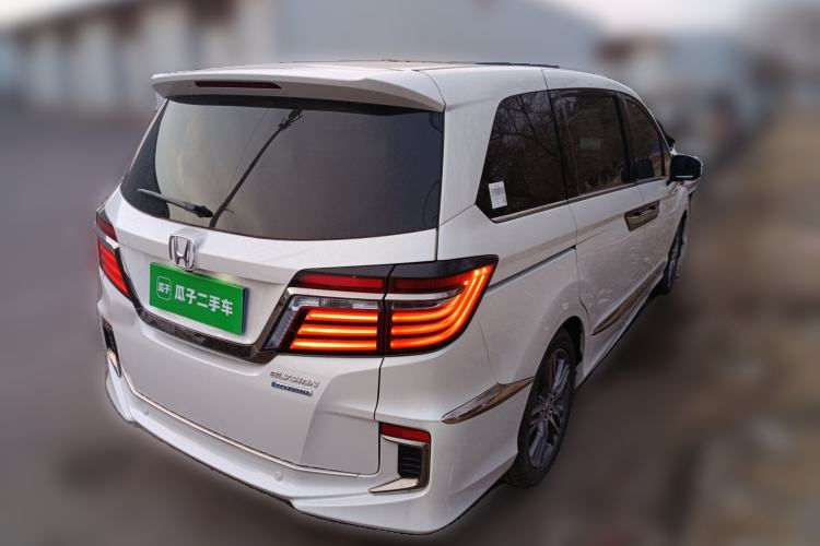 Used Honda Elysion 2019 2.0L Hybrid Luxury Edition

