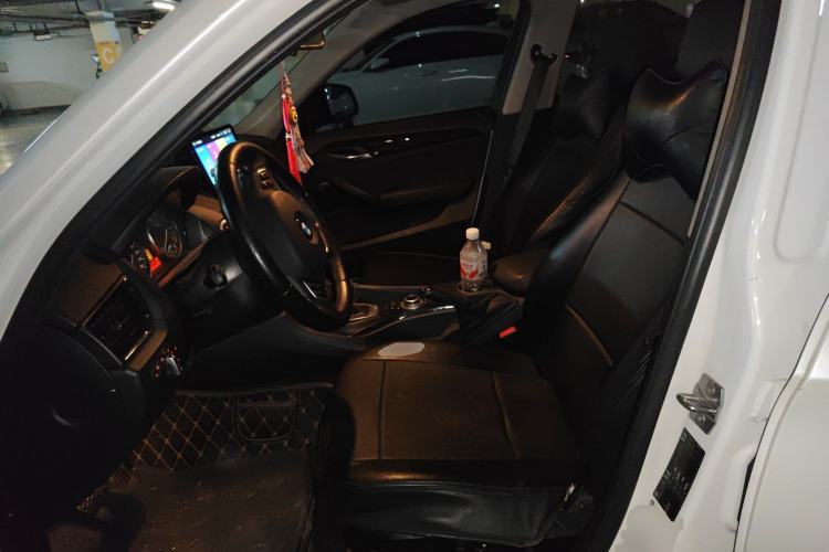 Used BMW X1 2015 sDrive18i Fashion Upgrade Edition Left Front Seat