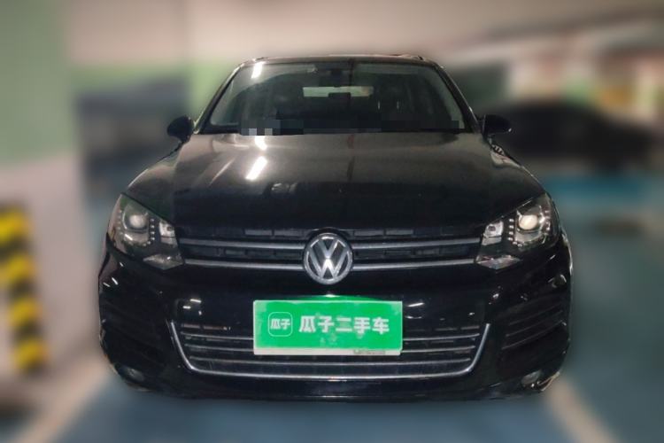 Used Volkswagen Touareg 2011 3.0 TSI Comfort Version Front