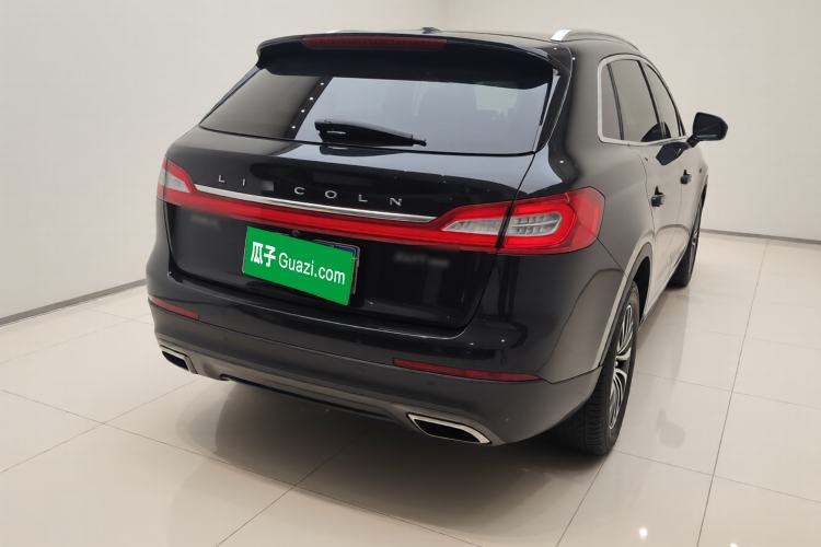 Used Lincoln MKX 2018 2.0T Four-Wheel Drive Zunya Edition Rear Right 45 Deg