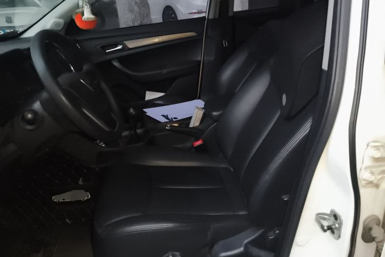 Used Roewe 360 2015 1.5L Manual Luxury Edition
