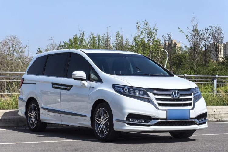 Used Honda Elysion 2019 2.0L Hybrid Luxury Edition Exterior 2