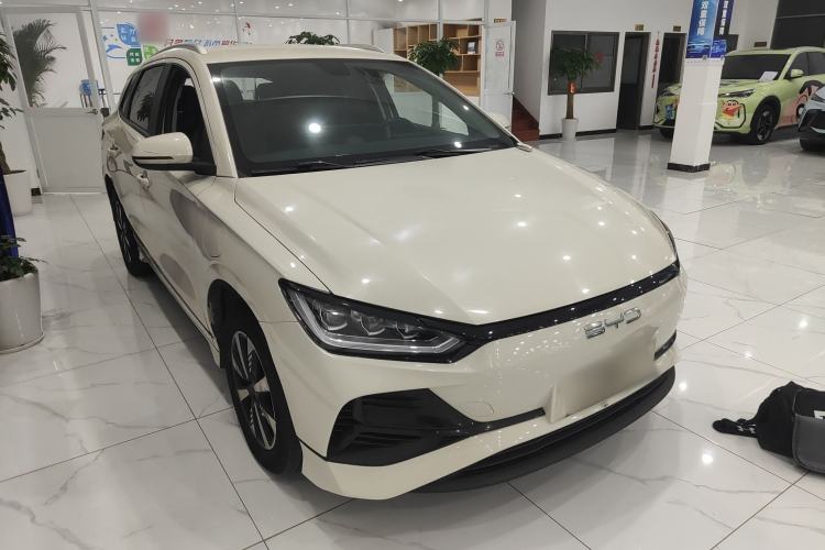 Used BYD e2 2023 Luxury Model