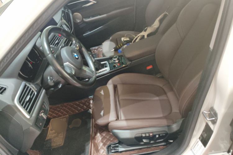 Used BMW 1 Series 2019 118i M Sport Package Left Front Seat