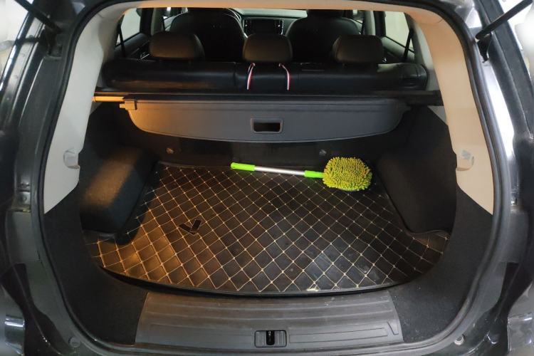 Used Roewe RX5 2016 20T Two-Wheel Drive Automatic Flagship Edition
