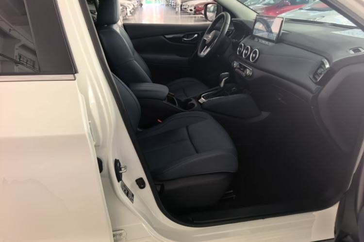 Used Nissan Qashqai 2025 Honor 2.0L CVT XV+ Leading Edition