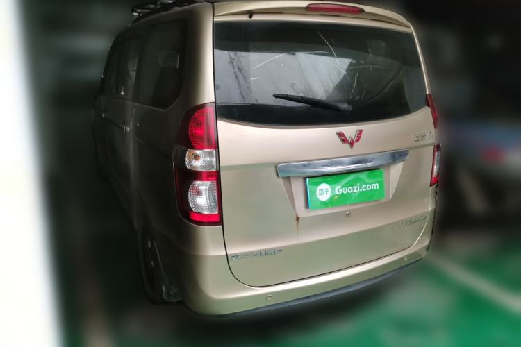 Used Wuling Hongguang 2010 1.4L Luxury Model
