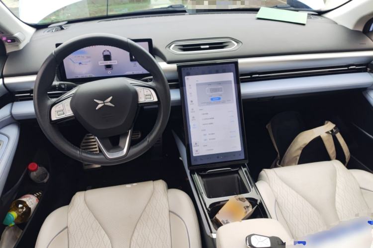 Used XPeng P5 2022 600P Center Console