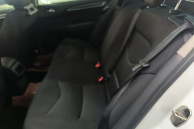 Used Citroen C4L 2015 1.8L Automatic Luxury Edition Left Rear Seat