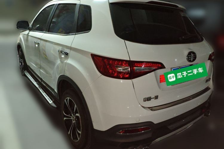 Used FAW Senya R7 2017 1.6L Automatic Smart Version