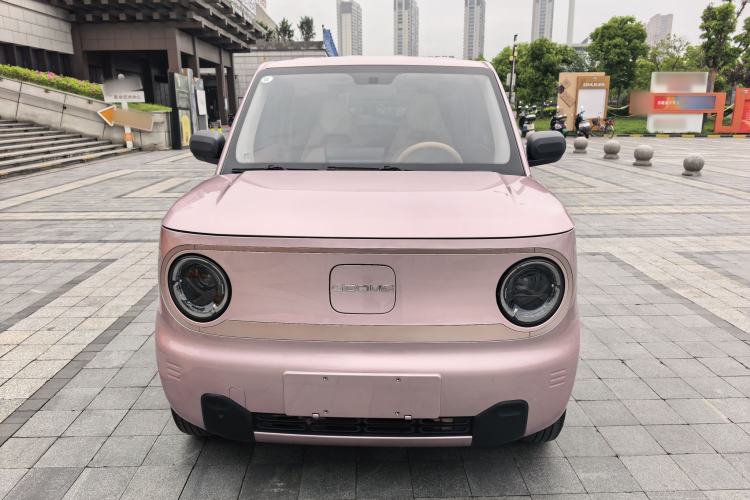 Used Geely Galaxy Panda 2023 Panda Mini 200km Endurance Bear Exterior 4