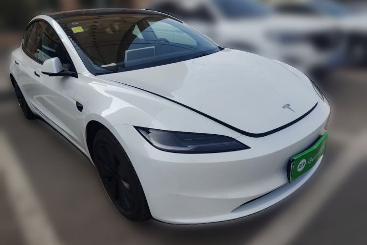 Used Tesla Model 3 2025 Rear-Wheel-Drive Version
