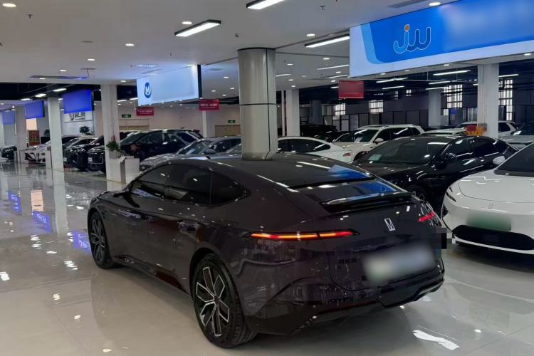 Used Avatr 12 2024 700 Three-Laser Rear-Wheel Drive Luxury Edition
