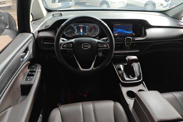 Used GAC Trumpchi M6 2019 270T Automatic Luxury Edition (6-seater) - China V Standard
