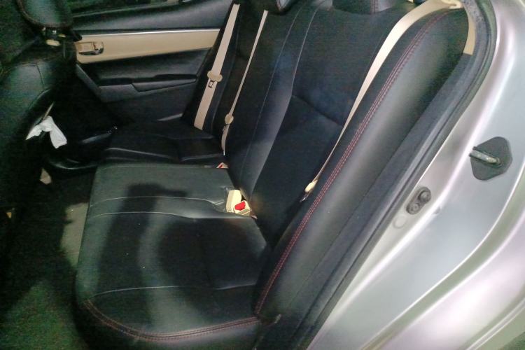 Used Toyota Levin 2017 Revised Dual-Engine 1.8H GS E-CVT Elite Sunroof Version China V Standard