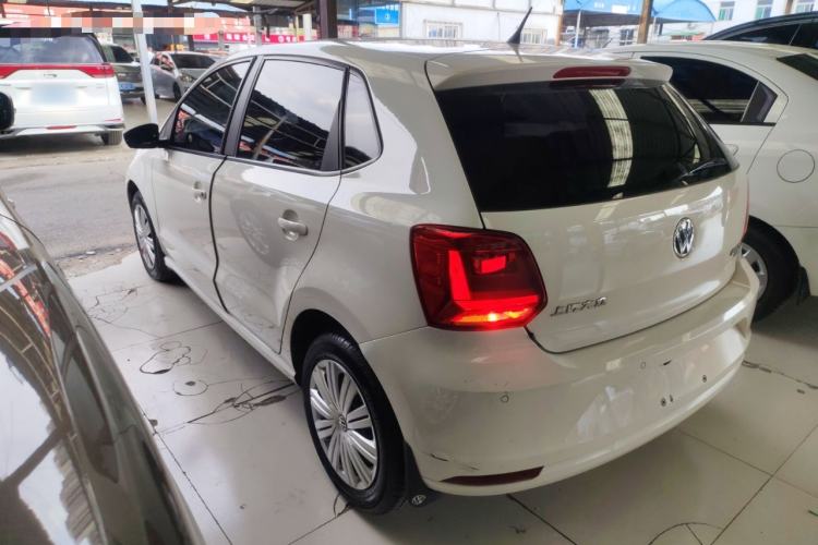 Used Volkswagen Polo 2016 1.6L Automatic Comfort Model Exterior 2