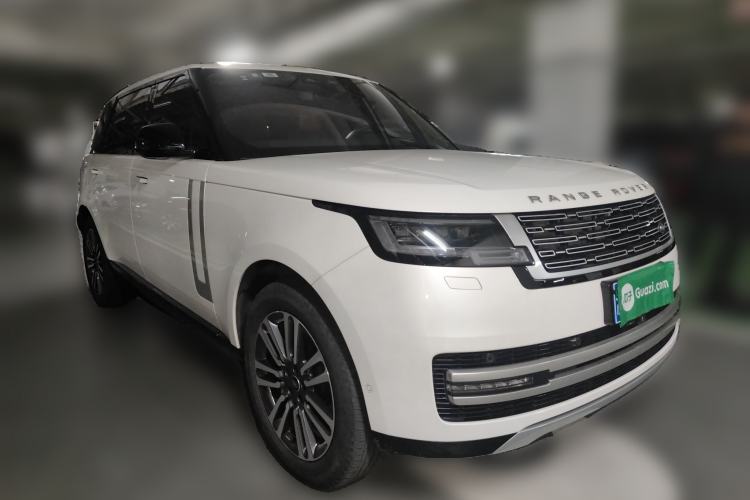 Used Land Rover Range Rover 2023 3.0 L6 400 PS Extended Long-Wheelbase Version