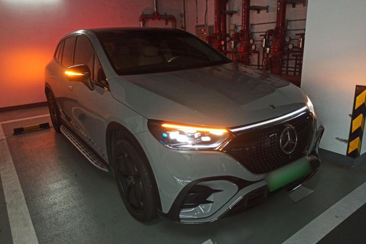 Used Mercedes-Benz EQE SUV 2024 500 4MATIC Flagship Edition Exterior 1