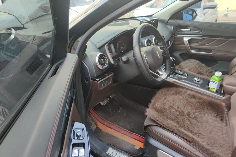 Used Wey VV5 2017 2.0T Ultra-Luxury Version
