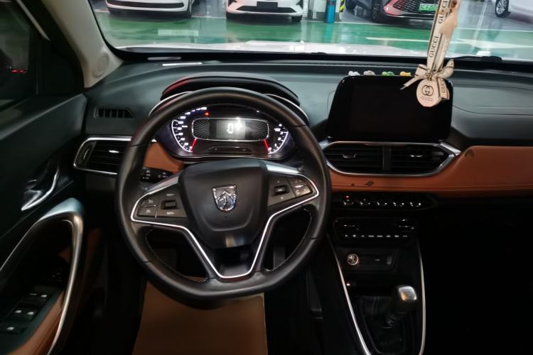 Used Baojun 510 2017 1.5L Manual Luxury Model Steering Wheel